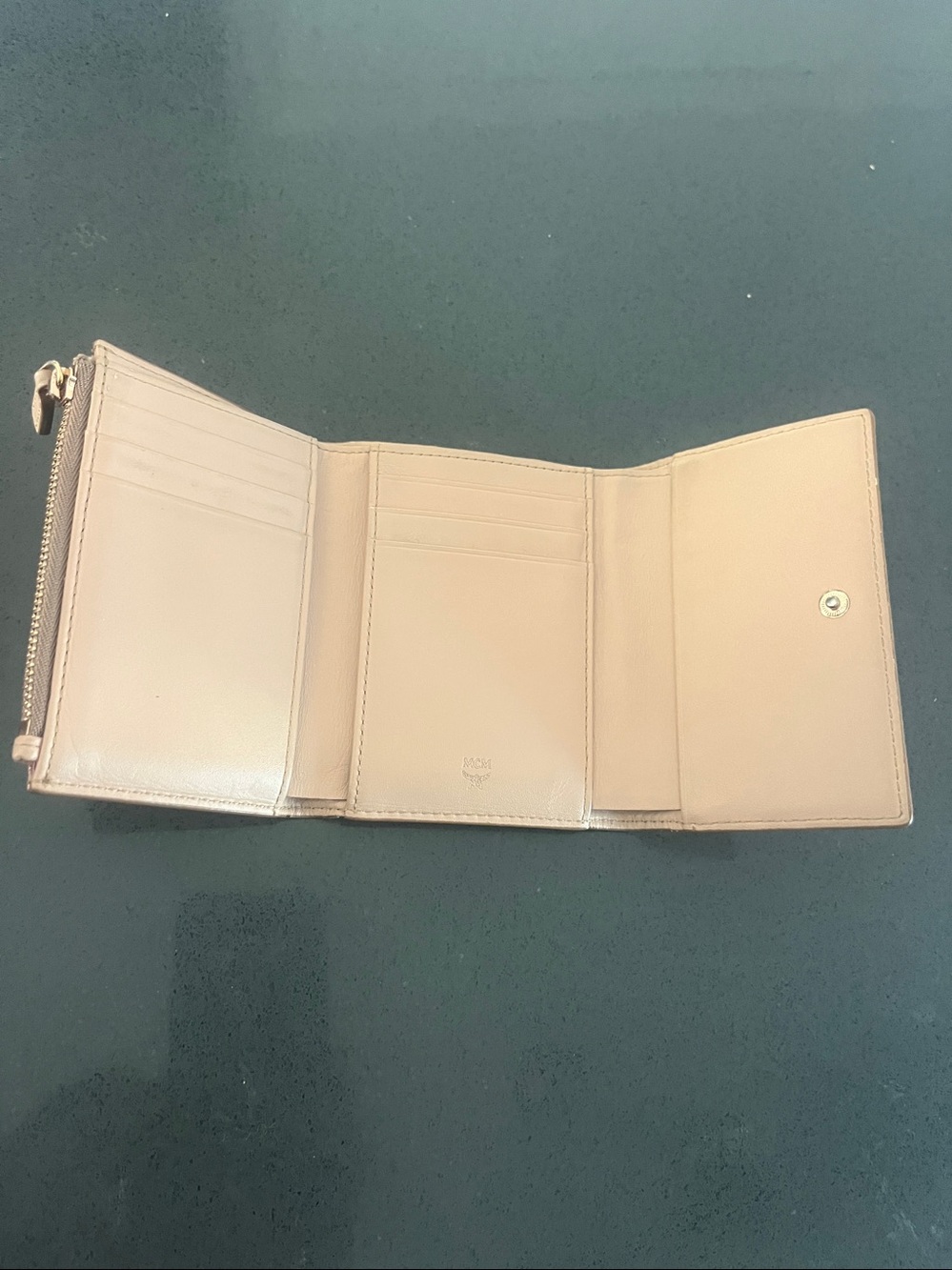 MCM Visetos Trifold Flap Snap Champange Metallic Leather Wallet - Picture 5 of 17
